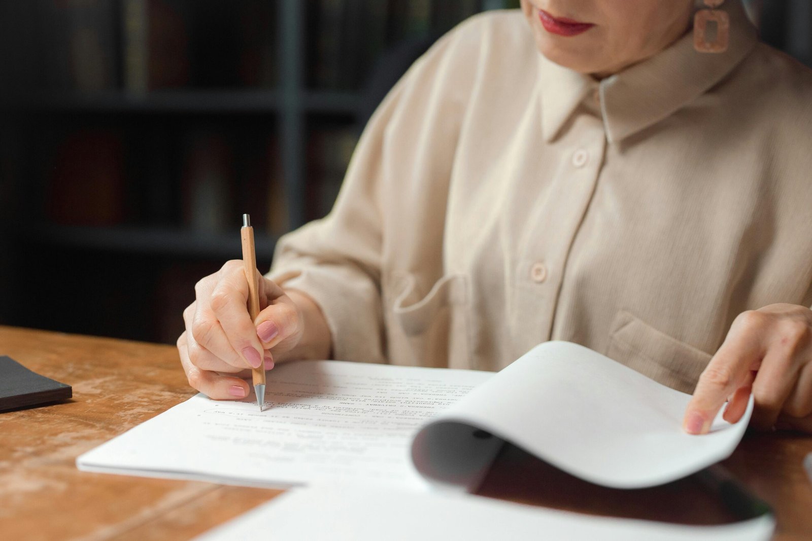 alt="Manuscript editing — Forever Told manuscript editing service"